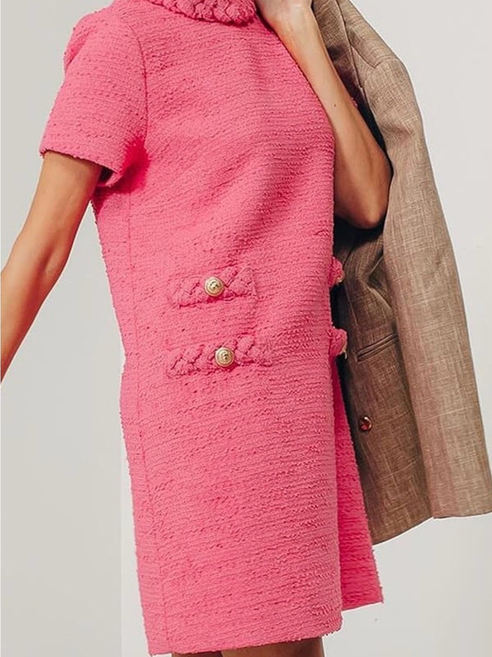 Pink Tweed Jackie Dress Large Braided Trim Mini Shift Gold Button - Picture 2 of 9